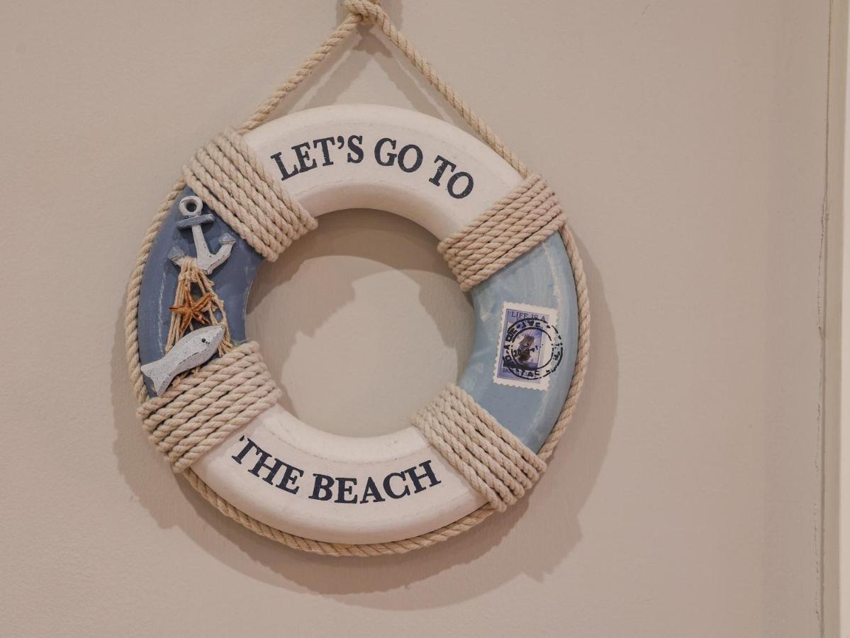 Anchors Down Apartment *