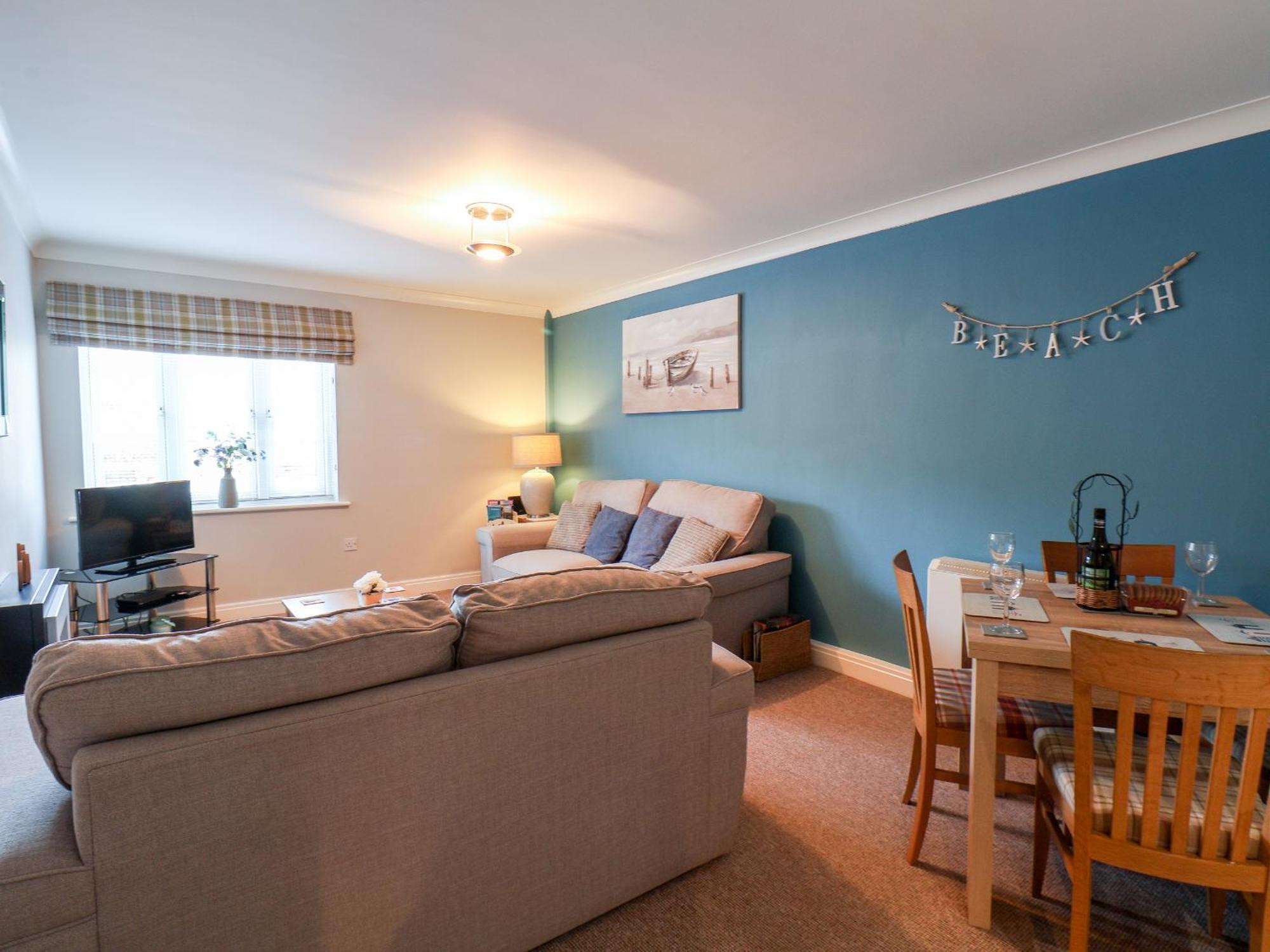 Anchors Down Apartment