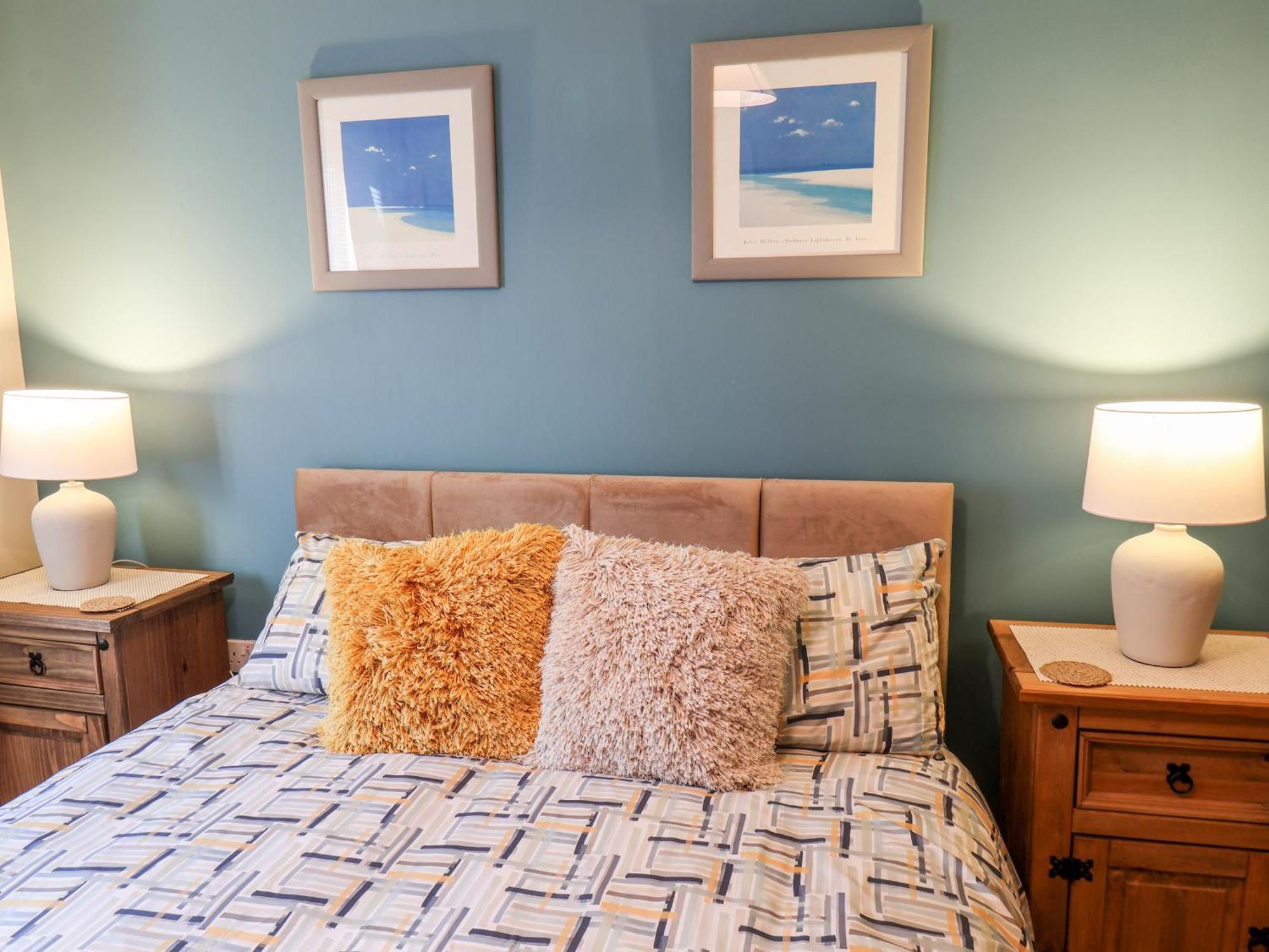 Apartment Anchors Down Whitby